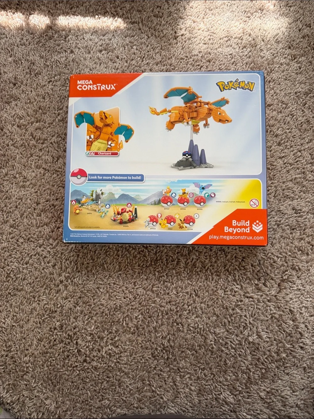 Mega Construx Pokémon Charizard Building Set - Orange & Blue